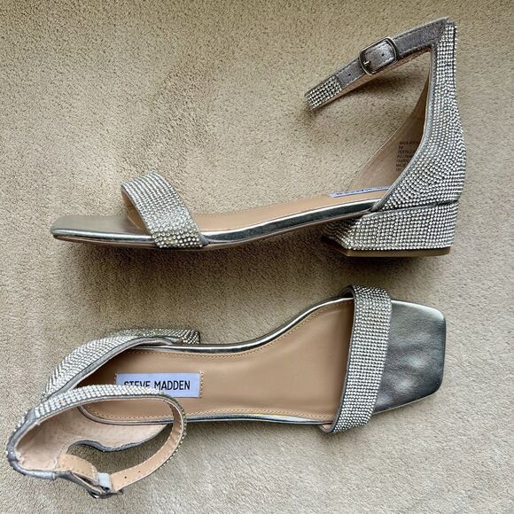Steve Madden Nava Rhinestone Low Heel Silver Sandal Women 8 M Ankle Strap Square - Picture 15 of 15
